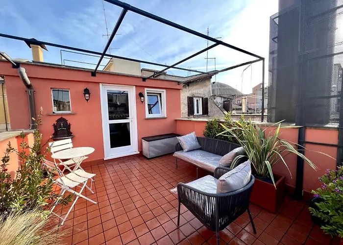 New! Uptown Terraces * Rom